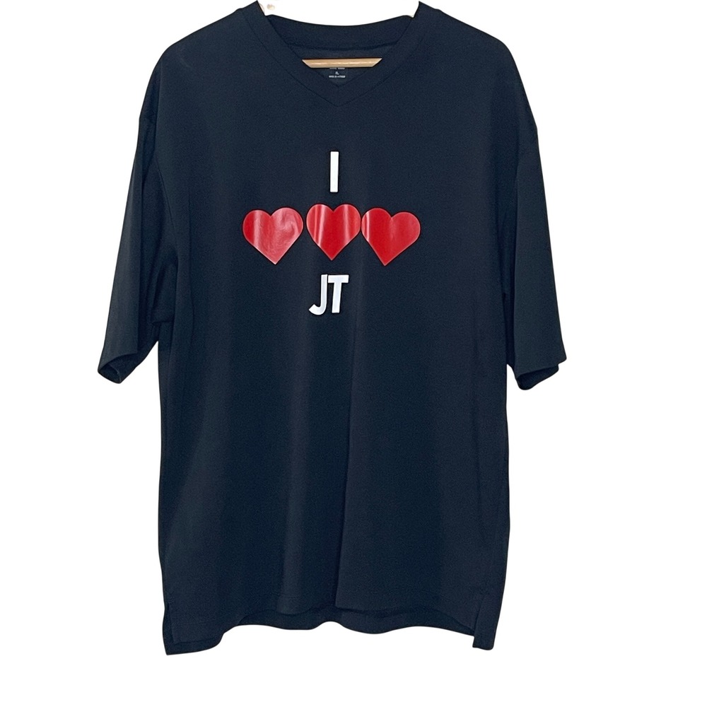 Uniqlo AIRism V-Neck Graphic T-Shirt Mens XL Black I Heart JT